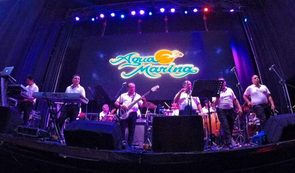 Orquesta Agua Marina durante concierto. Foto: Agencia de Noticias.