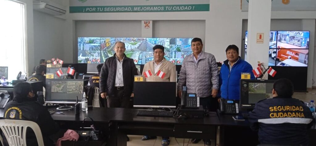 Reunión en Central de Monitoreo de Trujillo