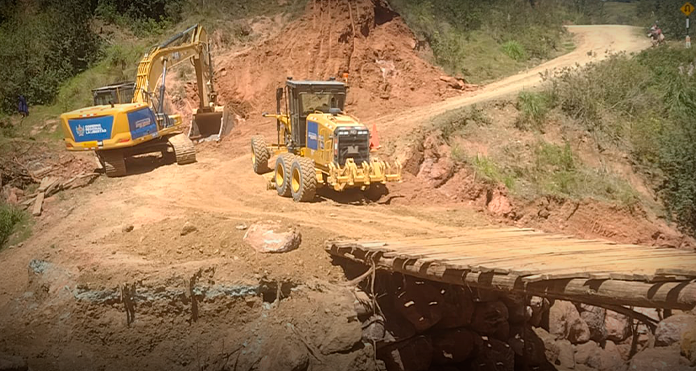 GORE La Libertad ya avanzó con el mantenimiento de 125 KM de caminos en Pataz