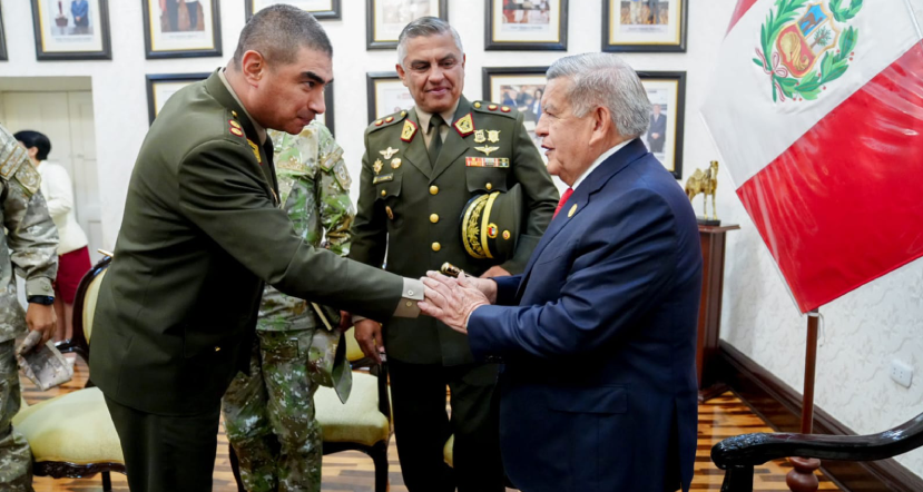 Gore La Libertad y ejército fortalecen lazos