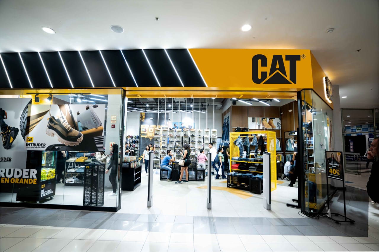 CAT remodela sus tiendas en Plaza Norte y Trujillo