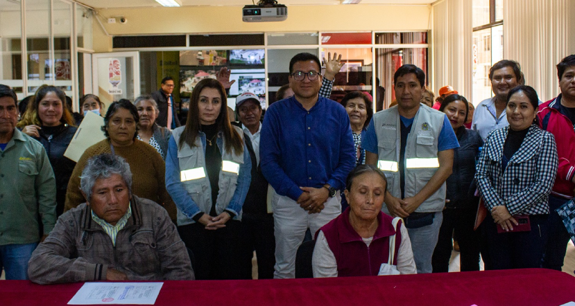 Avanza el proceso de titulación en La Línea gracias a la colaboración entre Moche y Trujillo