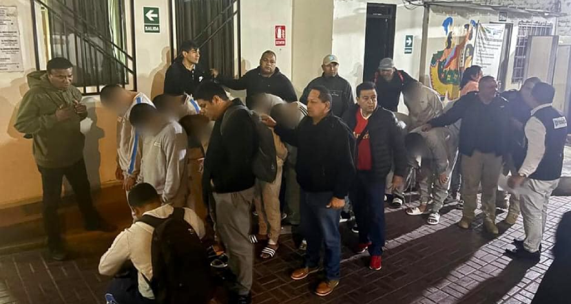 Jóvenes considerados de alta peligrosidad y vinculados a bandas criminales fueron llevados a otros centros de rehabilitación del país