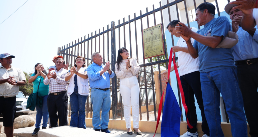 César Acuña entrega obras en San José que benefician a 1,200 familias