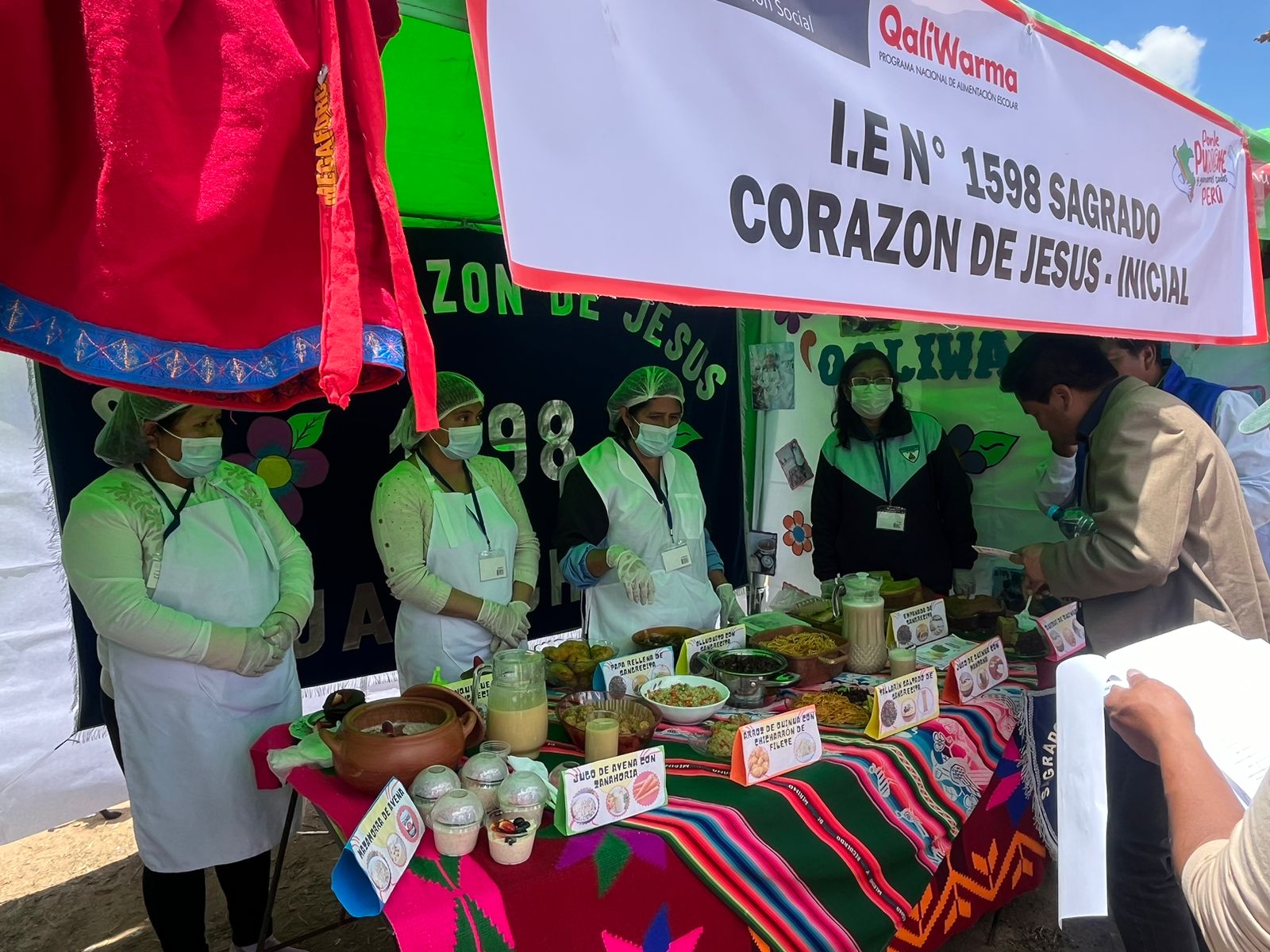 Feria Qali Warma resalta la nutrición escolar en Sánchez Carrión