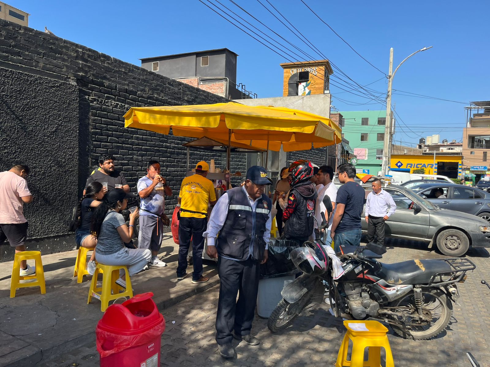 Vendedores de desayunos en Trujillo serán desalojados si no mantienen orden y limpieza