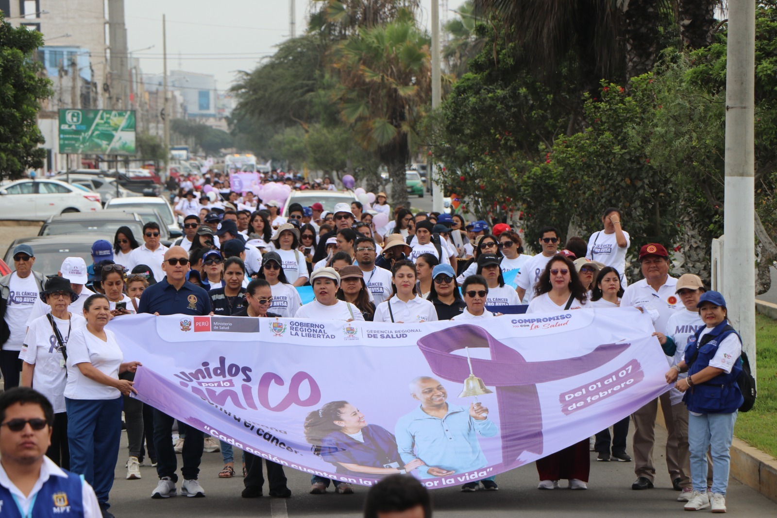 Más de mil personas marcharon en Trujillo por el Día Mundial contra el Cáncer