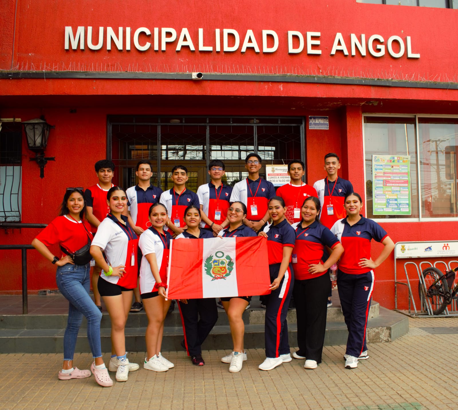 Danzas peruanas deslumbran en Chile: Elenco de la UCV destaca en festivales internacionales