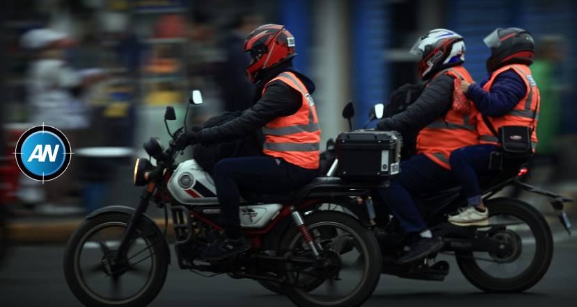 Desde el 21 de junio será obligatorio el uso de chalecos y cascos con placa para motociclistas en todo el país