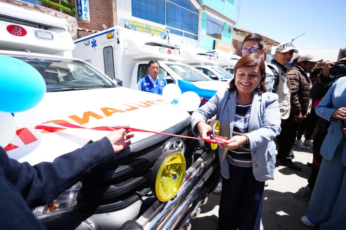 Julcán fortalece su sistema de salud con nueva área de Emergencia y siete ambulancias