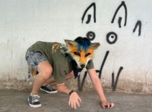 Psicóloga aclara que la theriantropía no es una enfermedad mental, sino una expresión de identidad