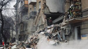 Dron ruso mata a 15 mineros en ataque contra autobús en el centro de Ucrania