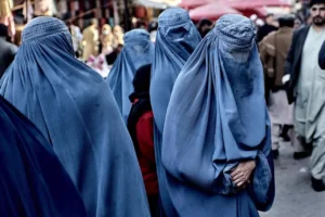 Indignante: Afganistán aprueba ley que permite violencia contra las mujeres