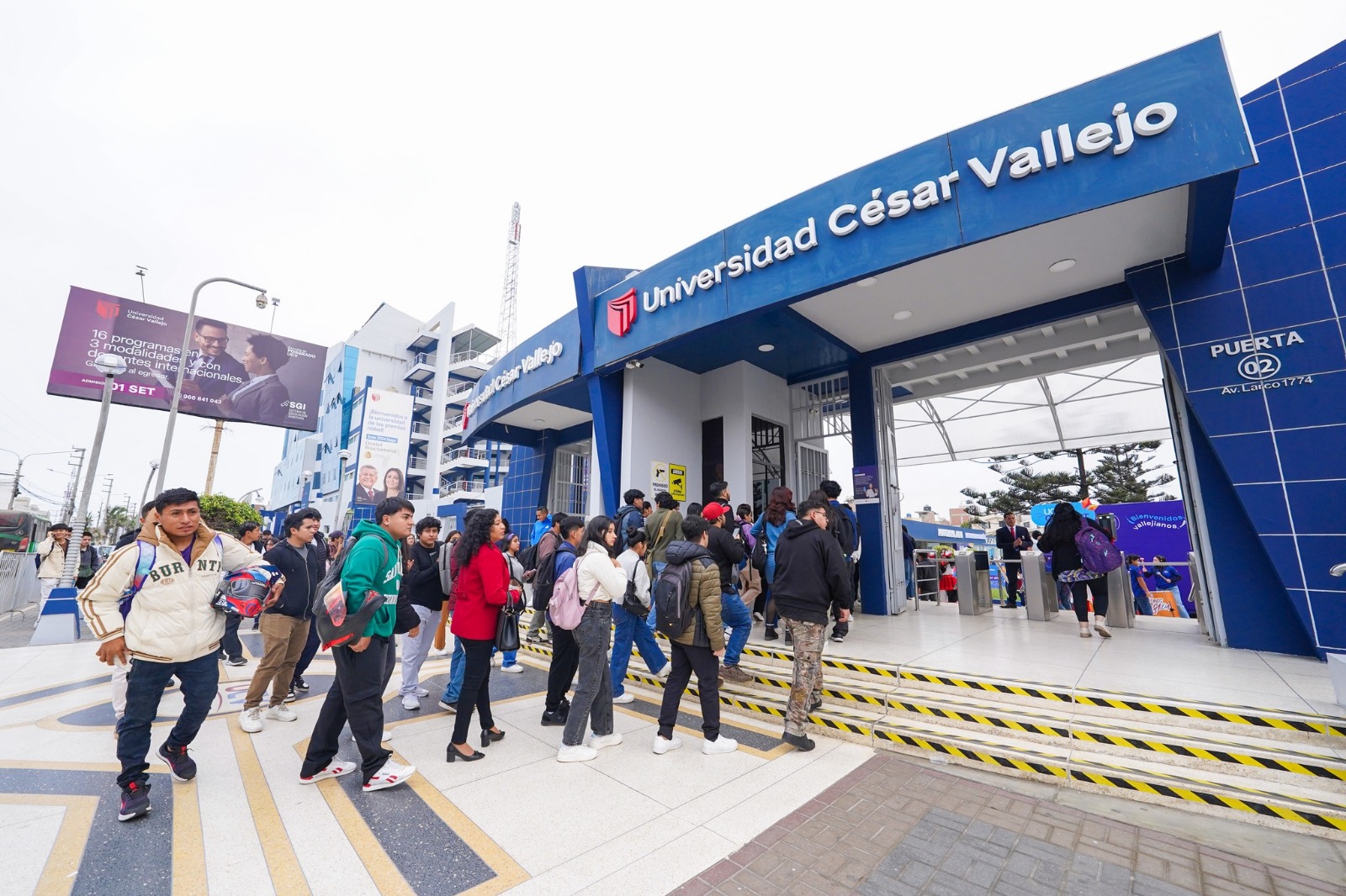 UCV se posiciona en el Top 3 de universidades del Perú en ranking internacional THE